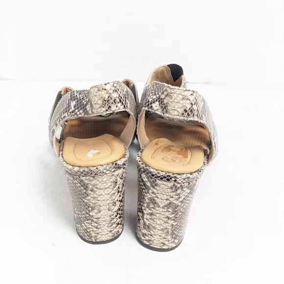 Corso Como leather heeled sandals - Picture 15 of 16